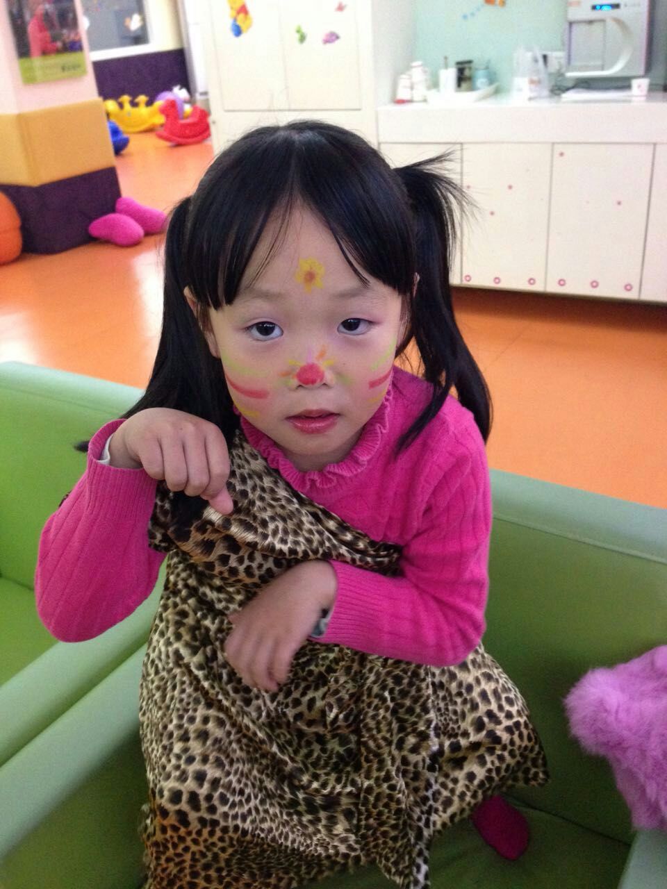 可愛(ài)貓女